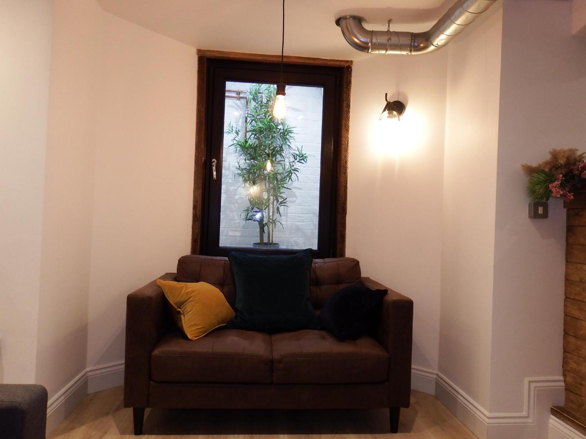 Newly Renovated Stunning Warehouse Apartment Bournemouth Exterior foto